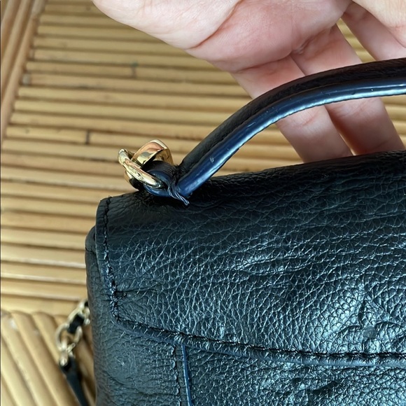 Sold - Picture 6 of 11